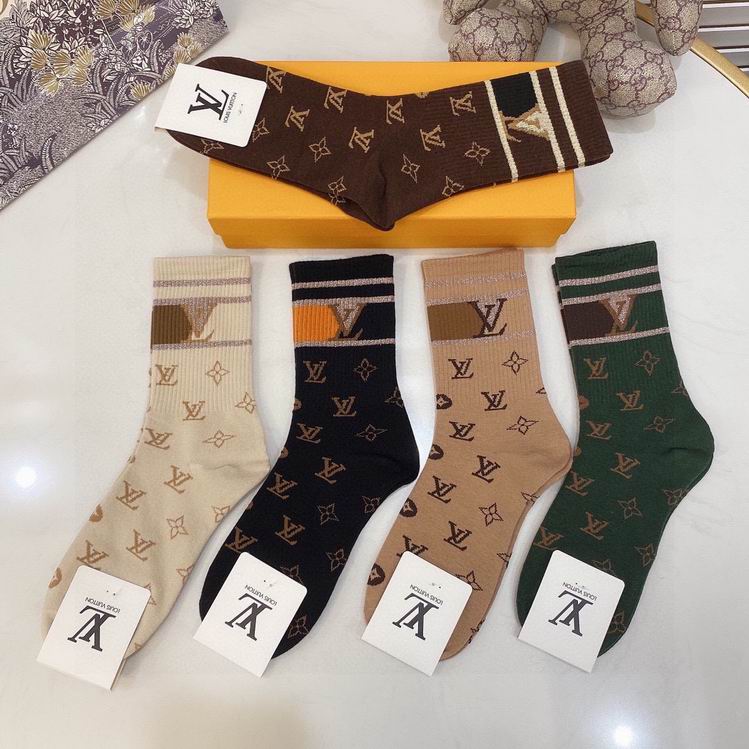 LV Socks 16